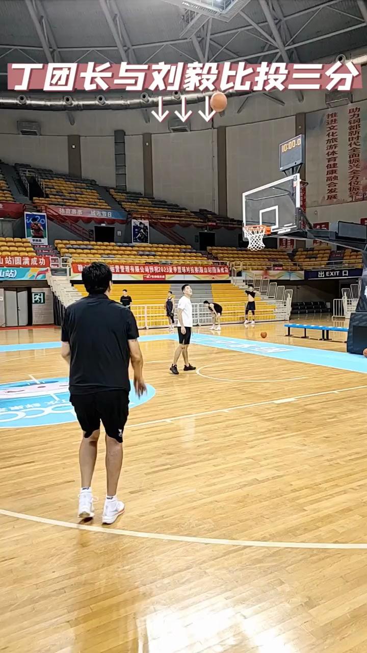 关于山东男篮发布备战花絮，今夜更衣室发声，意甲任务艰巨，球队文化再被提及的信息