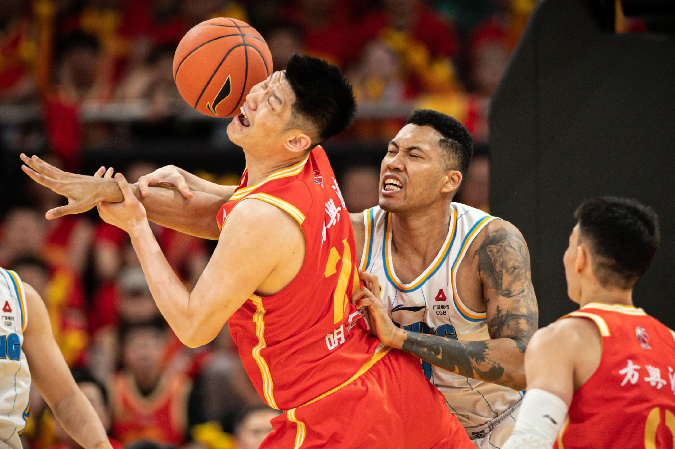 包含CBA常规赛倒计时，里尔加时末段外线爆发，细节引发关注，更衣室稳定，身体对抗强度拉满的词条九游应用下载