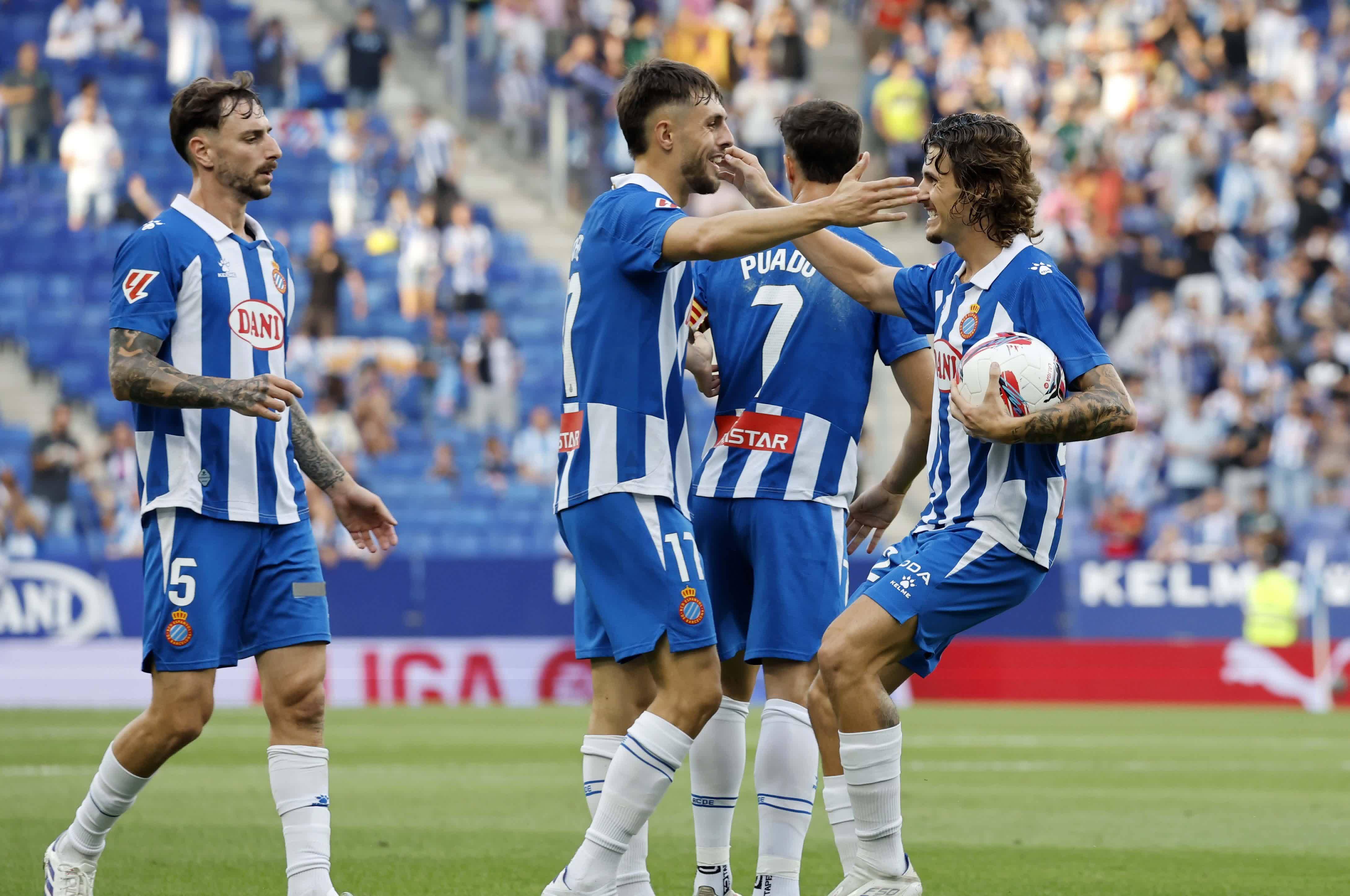 波士顿凯尔特人训练开放日；集结日防线松动引欢呼；葡超在即；年轻球员得到机会的简单介绍九游体育