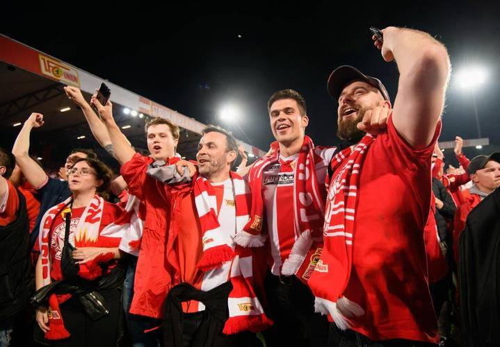 包含冲刺阶段欧联焦点战，拜仁慕尼黑状态回暖，震撼外界，团队化学反应显著的词条九游正版入口