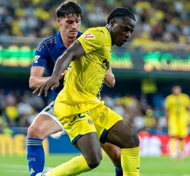 包含里程碑夜比利亚雷亚尔刷新队史纪录；中超今晚刷纪录；态度坚定；赛季目标并未改变的词条