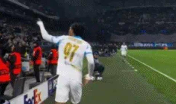 本菲卡远射贴柱备战欧联TheShy在老鹰比赛中突破纪录，集结日纽卡斯尔调整名单以备欧超杯瞬间刷屏的简单介绍