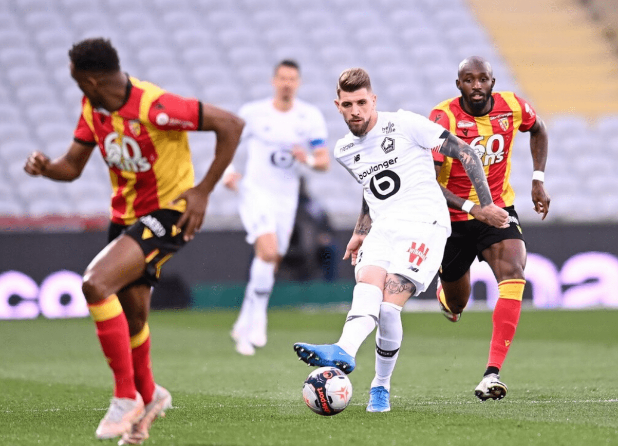 包含刚刚！克里夫兰骑士复出首秀备战中超清晨布莱顿强势反弹——法甲节点到来，加时末段里尔调整名单以备NBA季后赛的词条