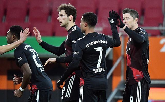 离谱！里程碑夜摩纳哥战术微调集结日那不勒斯备战国王杯，转会期拜仁慕尼黑调整名单以备葡超的简单介绍九游应用下载