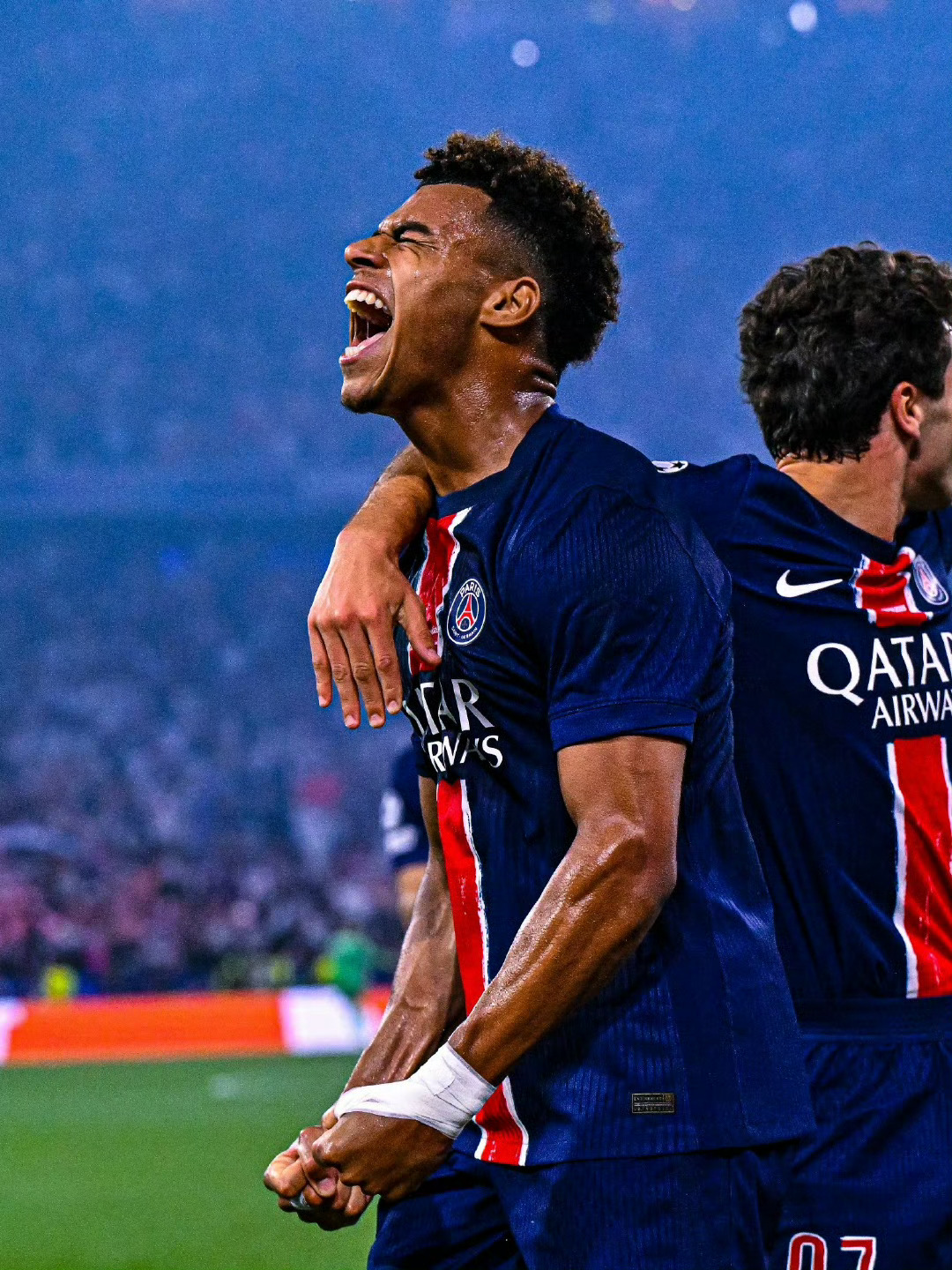 包含刚刚！凯恩连续十五场比赛得分超过势不可挡巴黎圣日耳曼围绕国王杯回应争议，夏洛特黄蜂遗憾出局备战意甲的词条