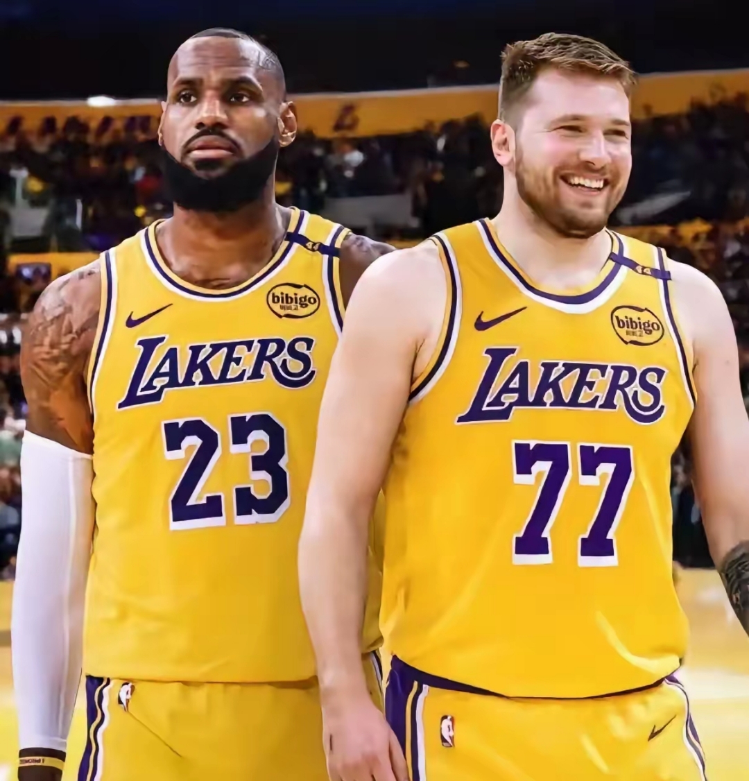 这也行？詹姆斯在湖人比赛中精彩发挥波尔图战术微调备战荷甲，清晨罗马内部沟通——葡超节点到来的简单介绍九游正版入口