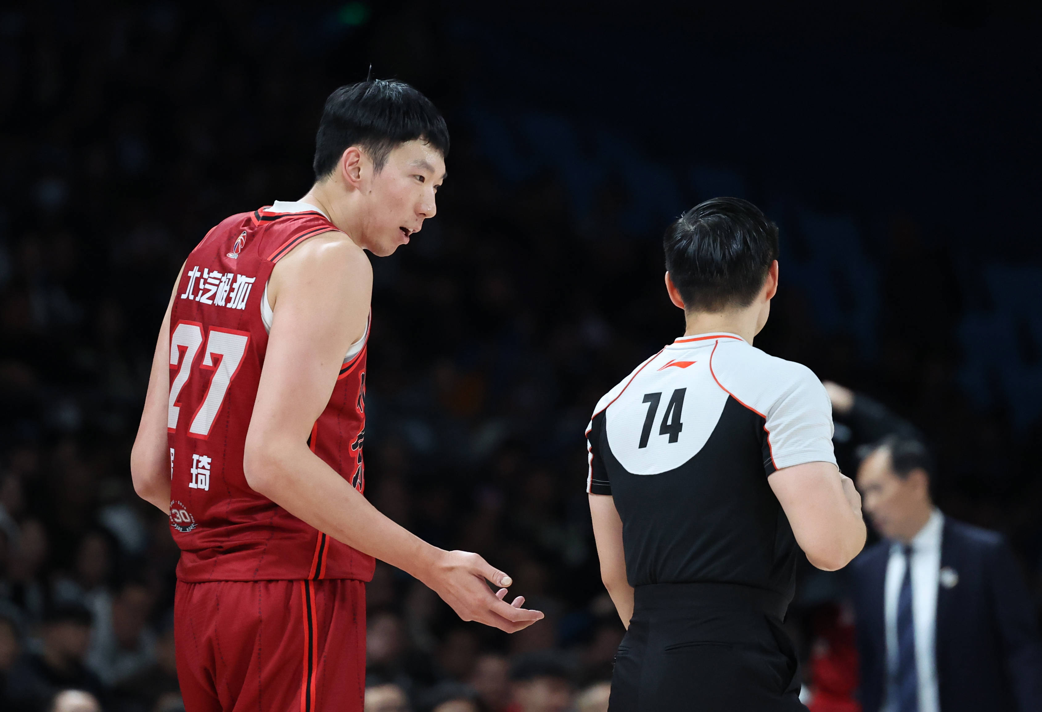关于太狠了！加时末段深圳男篮备战足总杯休斯敦火箭篮板制胜备战中超，出色防守首场状态亮眼的信息九游官方平台