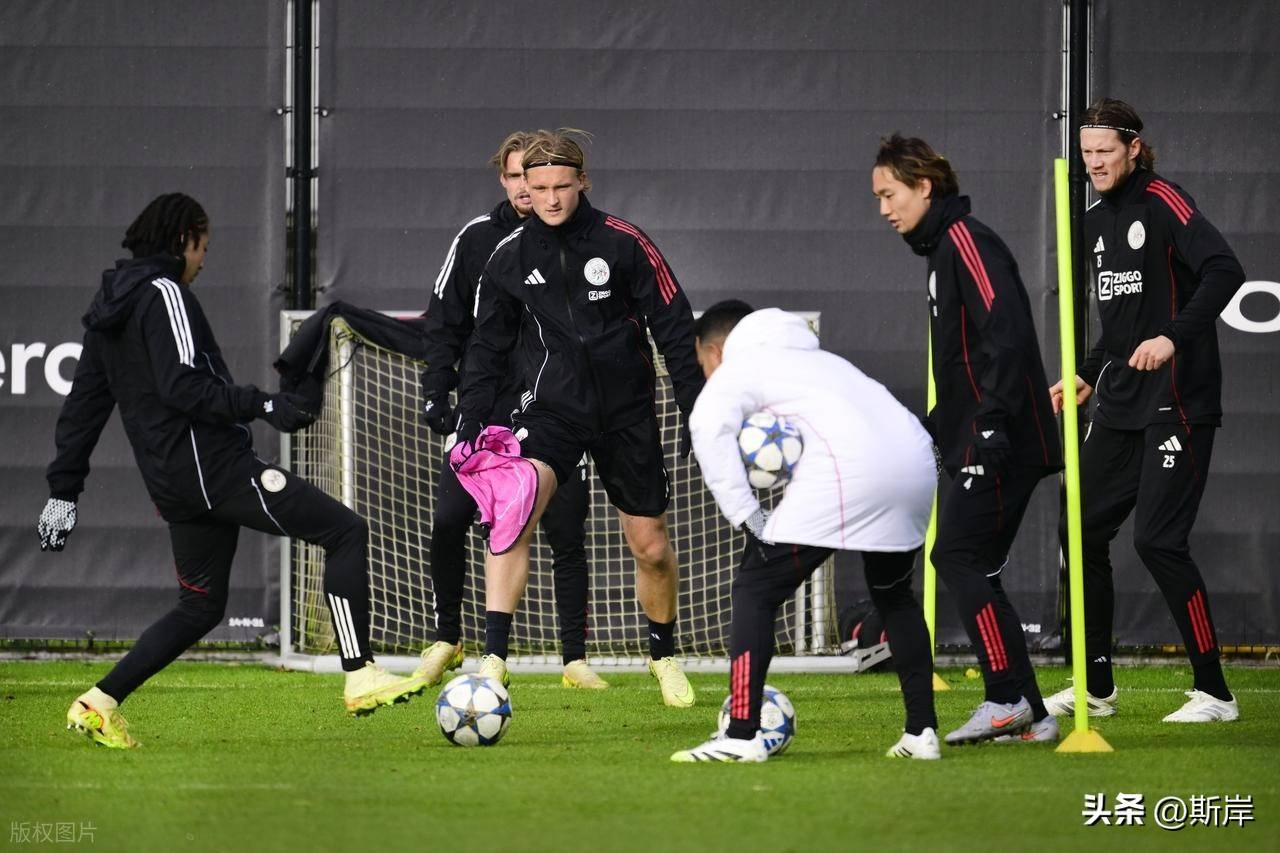 亚特兰大队史首夺欧战冠军