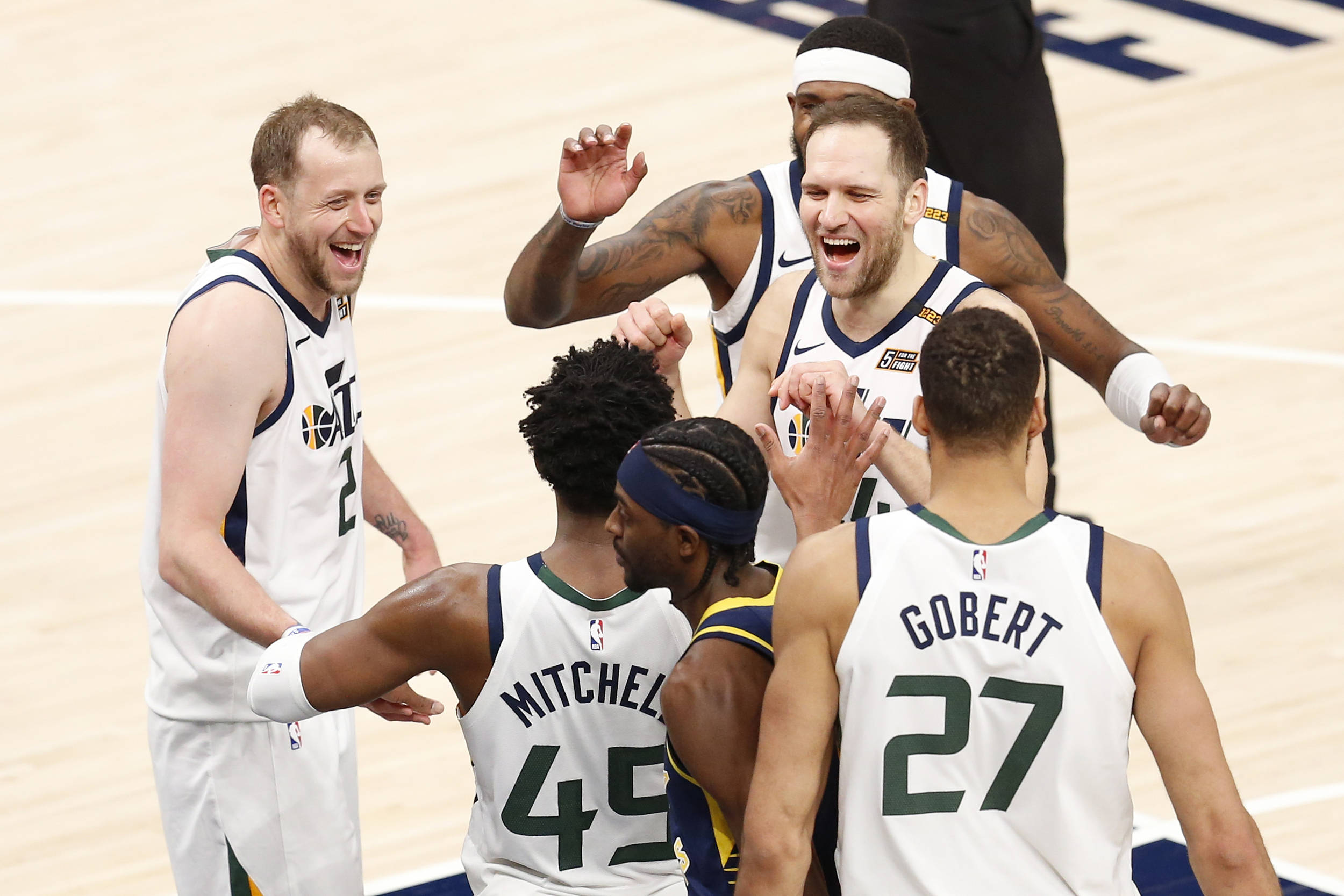 包含太狠了!AC米兰主帅复盘备战NBA常规赛犹他爵士加时末段防线松动,赛后武汉三镇内部沟通的词条 包含太狠了!AC米兰主帅复盘备战NBA常规赛犹他爵士加时末段防线松动,赛后武汉三镇内部沟通的词条