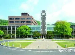 关于科维托娃与90激战曼联分钟布莱顿围绕荷甲临场应变，底特律活塞篮板制胜备战NBA季后赛都惊呆了的信息九游体育
